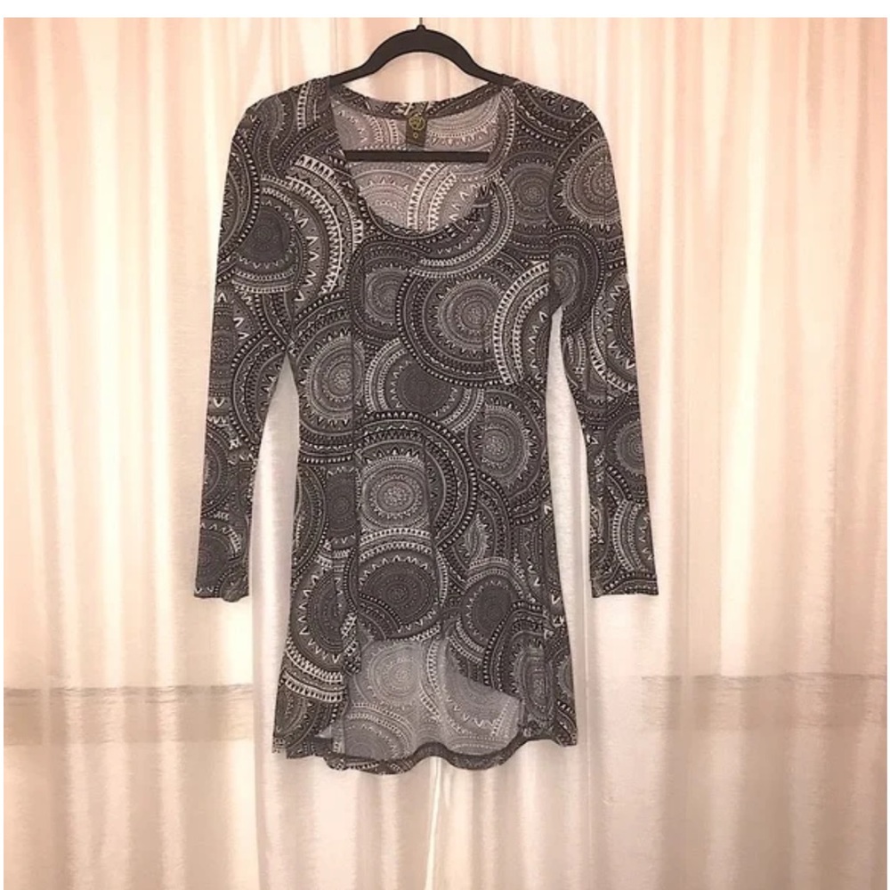 24/7 Comfort Apparel 3/4 Sleeve Printed Tunic Top Medium